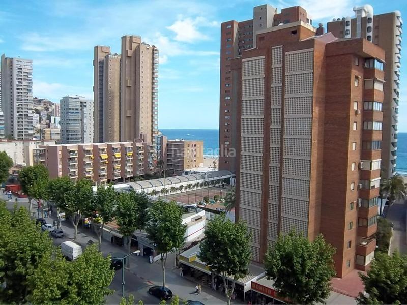 Foto 65f44ad1-dc78-4085-9f1b-d3c13e02dc60. Piccolo appartamento con parcheggio piscina in Playa Levante Benidorm