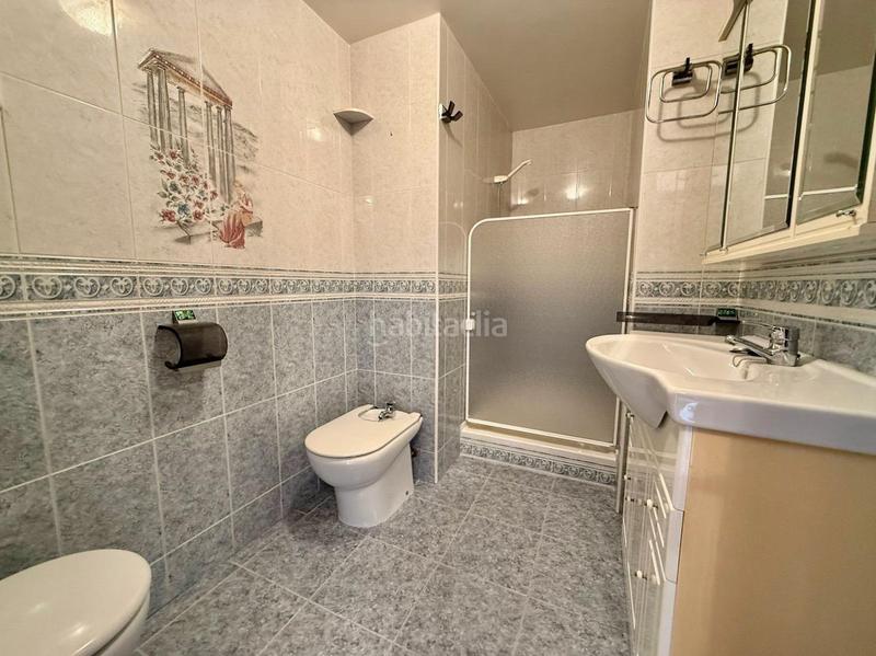 Foto 3a822944-f890-4fcc-b0c8-9dde868f5826. Dúplex amb aparcament a Playa Levante Benidorm