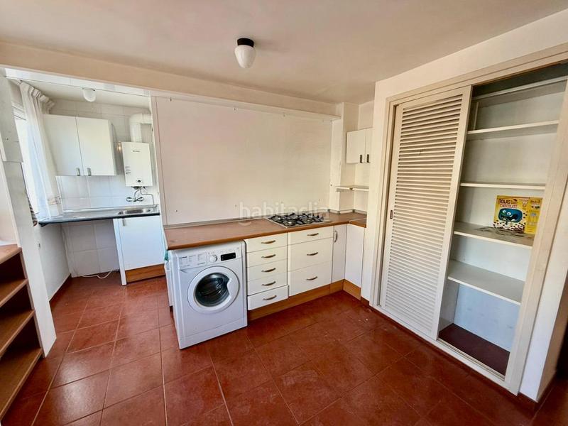 Foto cb092a1d-fbc9-49d9-9201-c3aa3cf342ec. Dúplex amb aparcament a Playa Levante Benidorm