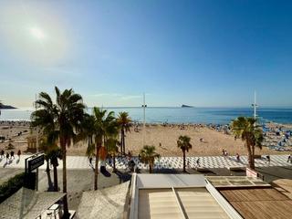 Dúplex en Playa Levante. Dúplex en primera línea de playa levante con vistas panorámicas