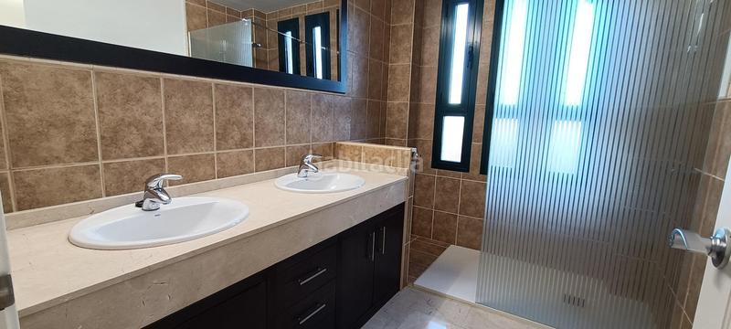 Foto 30bc9e4d-8a93-4740-bbc7-e5f51cde436a. House with heating parking pool in Golf Bahía Finestrat