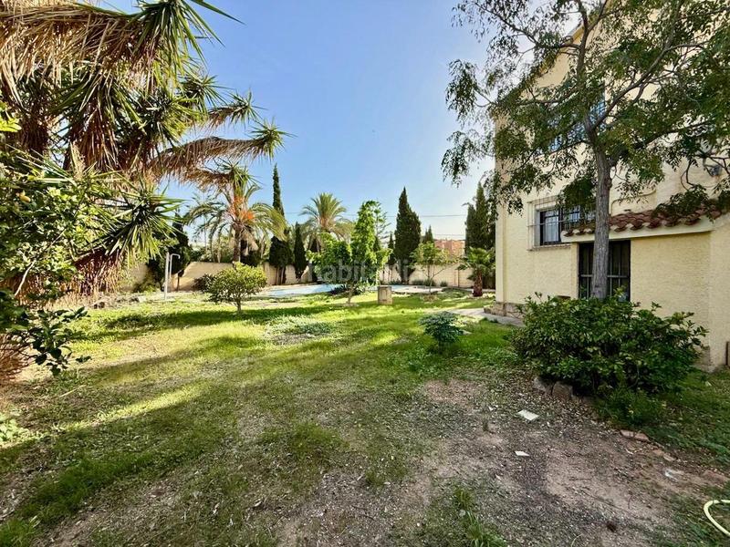 Foto 3598bb1d-c63c-4b0e-b98f-81bb85a9d34f. Chalet avec parking piscine dans Foietes Benidorm