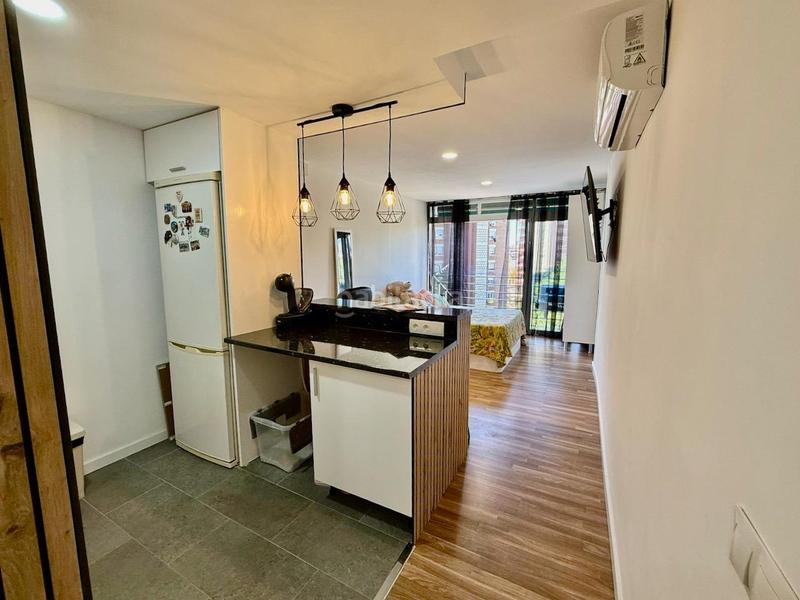 Foto 8fa315a3-a532-475d-b20b-f63edbab3700. Estudi amb aparcament piscina a Juzgados - Plaza de Toros Benidorm