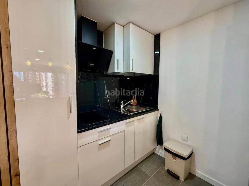 Foto b25d7d2c-9490-42be-9548-8d9283303bf5. Estudi amb aparcament piscina a Juzgados - Plaza de Toros Benidorm