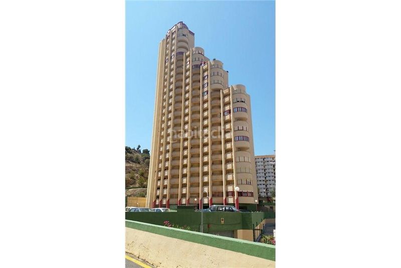 Foto 089911e1-8324-4222-adae-d8fb822017e3. Apartament amb aparcament piscina a Centro Urbano Benidorm