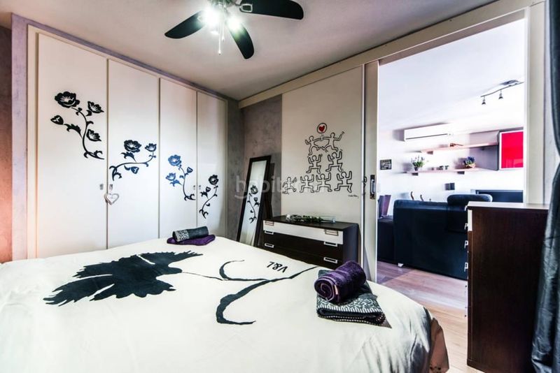 Foto 978144ff-f3ff-4d5b-b630-e1c2d7f6d9a6. Apartament amb aparcament piscina a Centro Urbano Benidorm