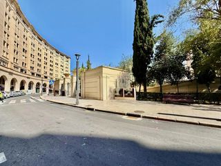 Autoparkplatz in Centro Urbano. Amplia plaza de parking subterránea en zona laigüera a 650 metro