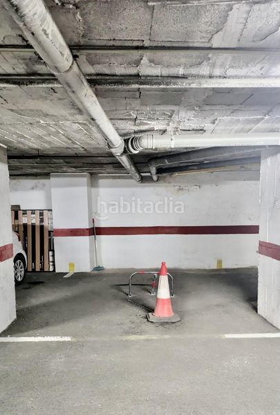 Foto 39a70fc4-11dd-4b92-8b1a-3e448c4ab505. Aparcament cotxe a Centro Urbano Benidorm