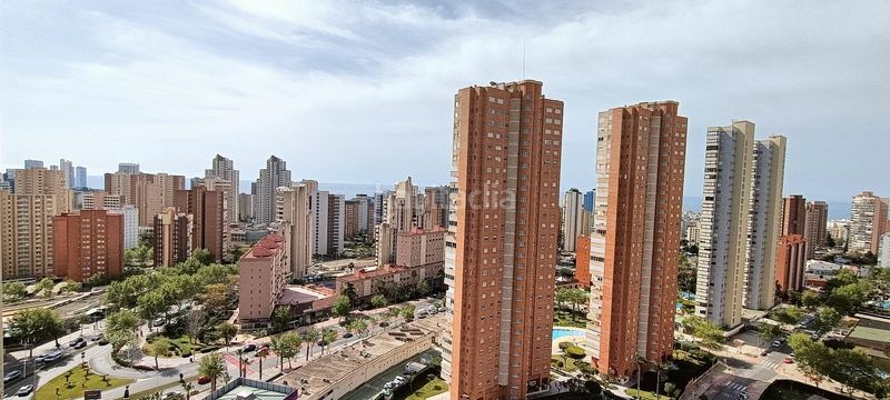 Foto 40bd5525-1eb0-4864-bd96-9186ffe5c77c. Apartament amb aparcament piscina a Juzgados - Plaza de Toros Benidorm