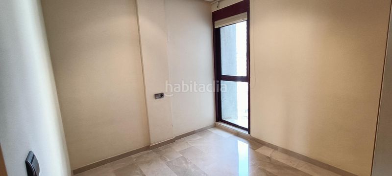 Foto 5e95ebec-7909-4915-990b-1d2af6c5e9ce. Apartament amb aparcament piscina a Juzgados - Plaza de Toros Benidorm