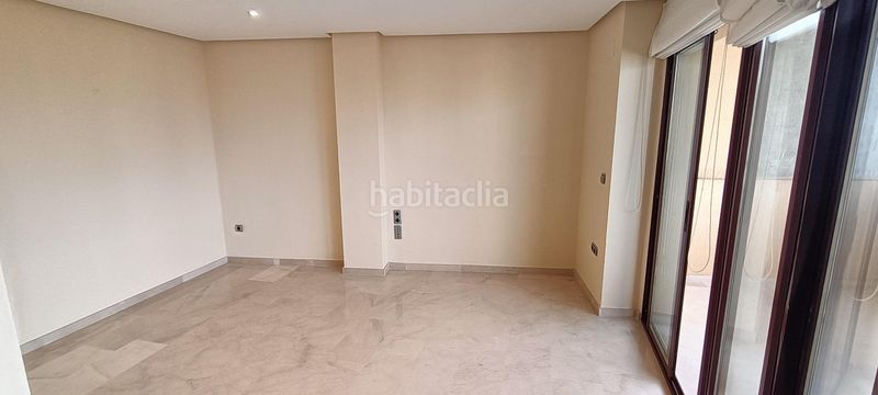 Foto a49fde59-d69a-4d6e-9521-f06390a1e993. Apartament amb aparcament piscina a Juzgados - Plaza de Toros Benidorm