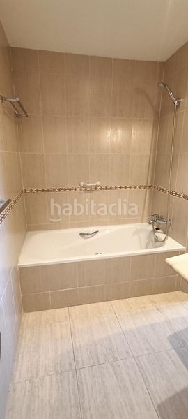 Foto c219315b-e52b-44b7-86c2-29dbcea0ad56. Apartament amb aparcament piscina a Juzgados - Plaza de Toros Benidorm