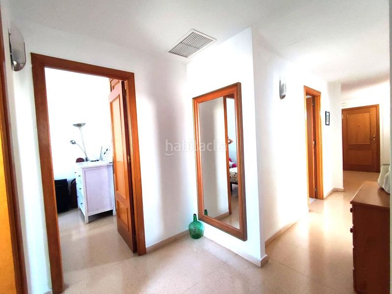 Foto e36e9c14-ff9e-457a-98f5-e4eb9dbc2624. Apartament amb aparcament piscina a Juzgados - Plaza de Toros Benidorm