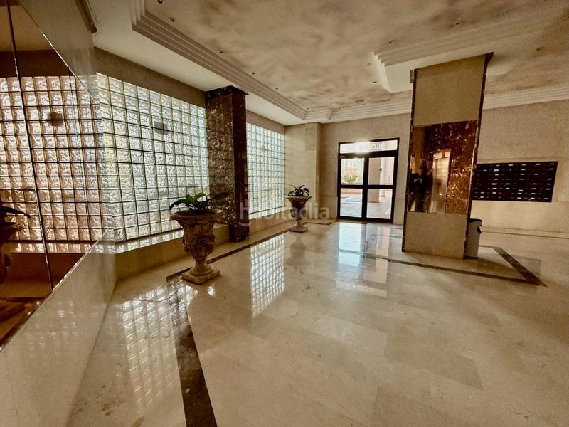 Foto 26258c9c-da29-41fa-bd36-9666d732f920. Apartament amb piscina a Playa Poniente Benidorm