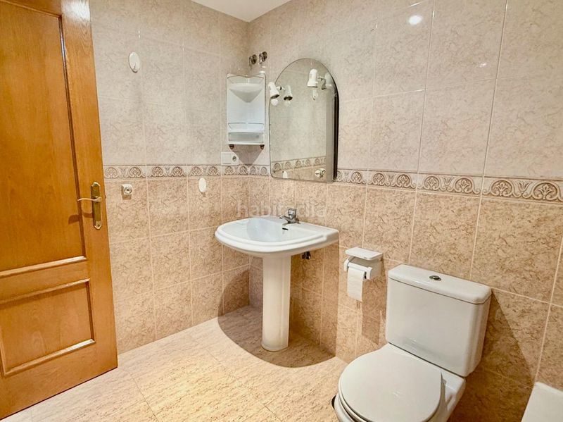 Foto 46fbdfc6-1a6c-4d88-baea-950b95c878e3. Apartament amb calefacció aparcament piscina a Playa Poniente Benidorm