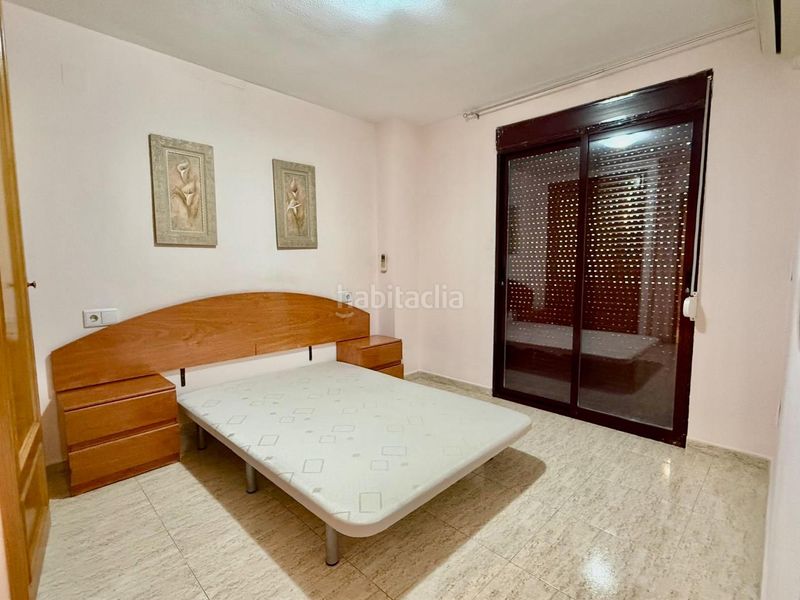 Foto 68881fdd-b3fb-45bd-840c-67e769bfbf54. Apartament amb piscina a Playa Poniente Benidorm