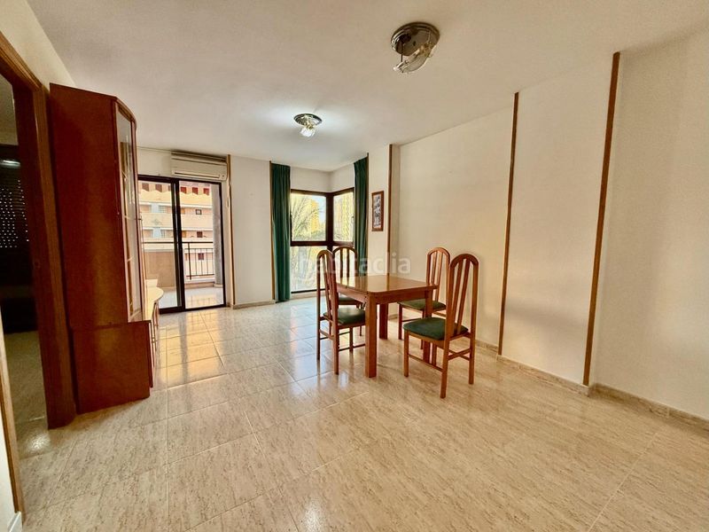 Foto 784dec99-5d7b-472e-bc29-ed0492154bd9. Apartament amb piscina a Playa Poniente Benidorm