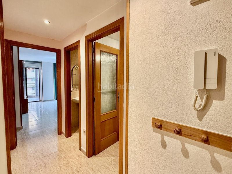 Foto f296c23f-6418-4148-ba44-4b3c2257d742. Apartament amb piscina a Playa Poniente Benidorm