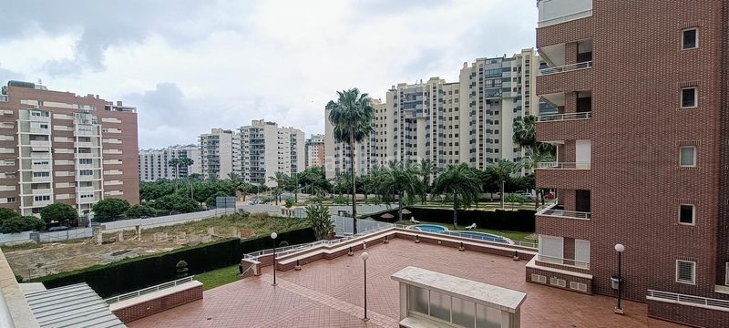 Foto 3ee872e7-e3c2-4dcd-a4b6-83f58c2193e6. Pis amb calefacció aparcament piscina a Bulevar-Puerta Mítica Vila Joiosa (la)
