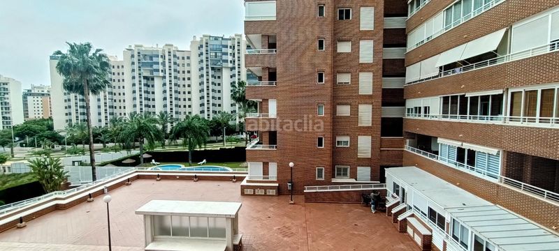 Foto 42338284-812f-4e17-80d8-2c686f56cdba. Pis amb calefacció aparcament piscina a Bulevar-Puerta Mítica Vila Joiosa (la)