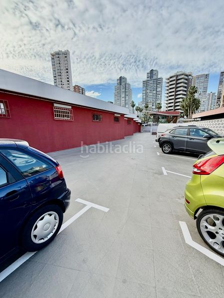 Foto 90629b8a-4834-4389-9019-88f2fe39470a. Apartament amb aparcament piscina a Playa Levante Benidorm