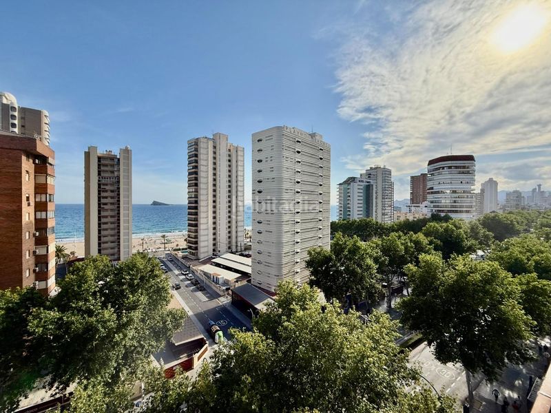 Foto e9dcebad-ea6b-44b7-a2eb-024cbc544cf4. Apartament amb aparcament piscina a Playa Levante Benidorm