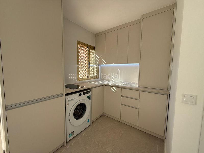 Foto 99ee9153-5fb6-4197-aaea-52b9b8ad25b1. Apartament amb aparcament piscina a Rincón Bajo Benidorm