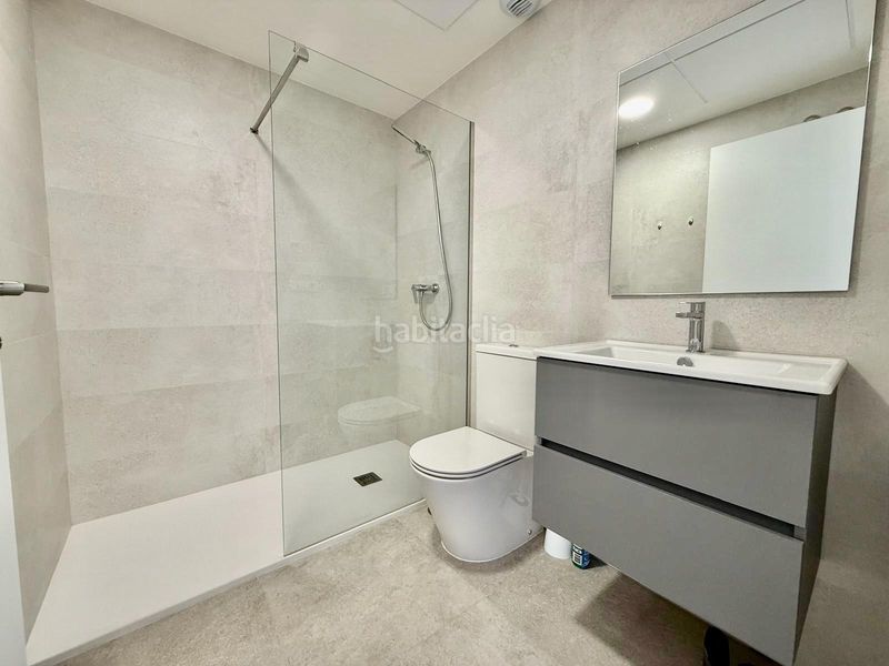 Foto 0d86141f-4b01-4998-a6d1-630014250472. Planta baixa amb aparcament a balcón de Finestrat-terra marina Finestrat