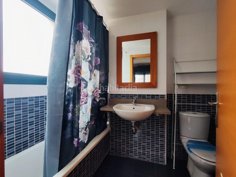 Foto 28639fd3-2a24-4ca0-9765-ca5ec596020b. Apartament amb calefacció aparcament piscina a Rincón Bajo Benidorm