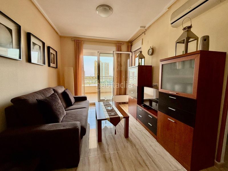 Foto 65d5861a-2af8-44b5-aac2-fbbe111d80a6. Apartament amb aparcament piscina a Via Parque Benidorm