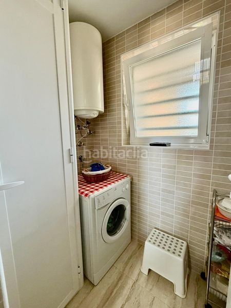 Foto b0646291-8b5d-485d-9a03-9b1352d73eb9. Apartament amb aparcament piscina a Via Parque Benidorm
