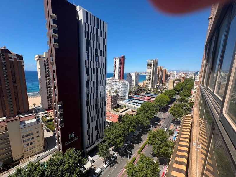 Foto 074dd69d-9010-4df9-be19-8bb097847e51. Apartament amb aparcament piscina a Playa Levante Benidorm