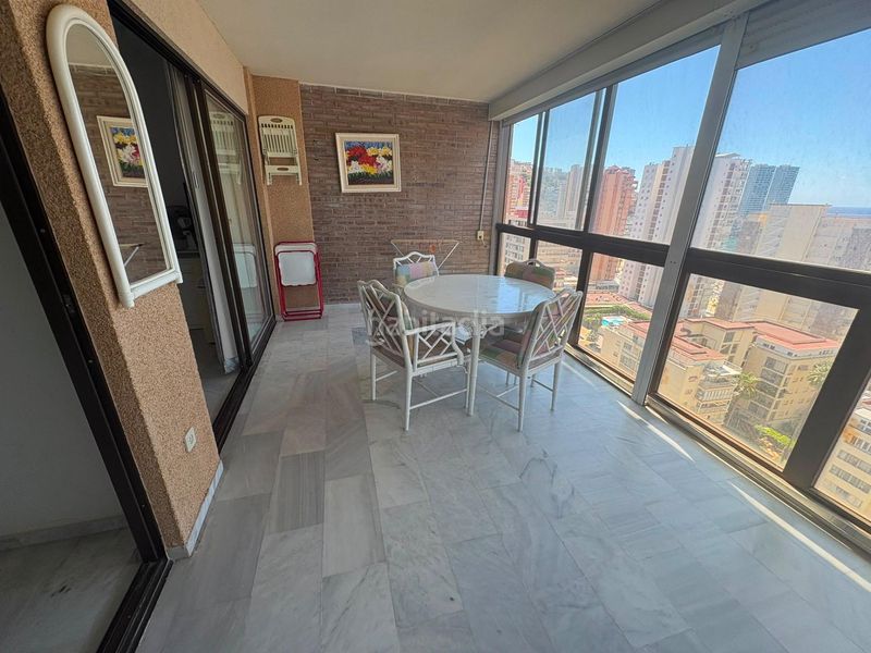 Foto 9b79a249-17cd-4c90-8683-48037c3d6f74. Apartament amb aparcament piscina a Playa Levante Benidorm