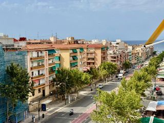 Appartement à Colonia Madrid. Apartamento céntrico de 2 dormitorios a 600 metros de la playa e