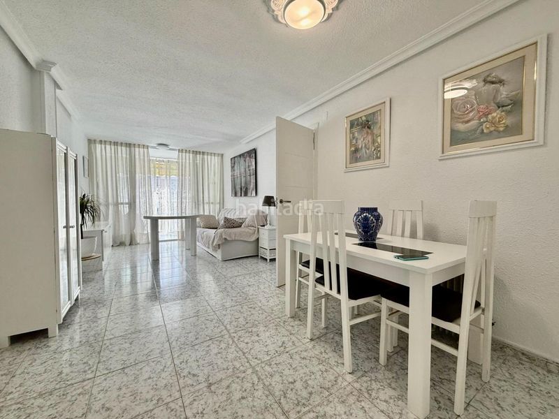 Foto cf84dd2f-fc3a-4d3d-a501-9bf893b38274. Apartament a Colonia Madrid Benidorm