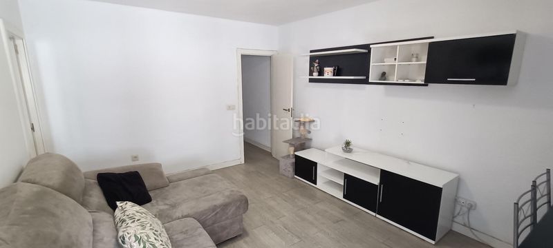 Foto f32ee924-0ac9-4b8d-997a-12979a94d219. Pis a Centro Urbano Benidorm
