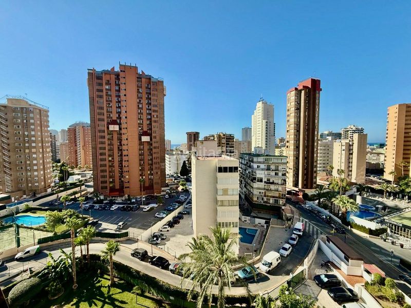 Foto b99ba5db-4589-486a-b4bc-9291cebd36de. Apartament amb aparcament piscina a Juzgados - Plaza de Toros Benidorm