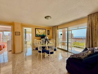 Appartement à Foietes. Amplia vivienda de esquina con dos terrazas, vistas al mar y pis