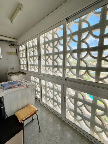 Foto 267ada2d-5cd4-44c4-9a1d-b38abe401b09. Apartament amb aparcament piscina a Foietes Benidorm