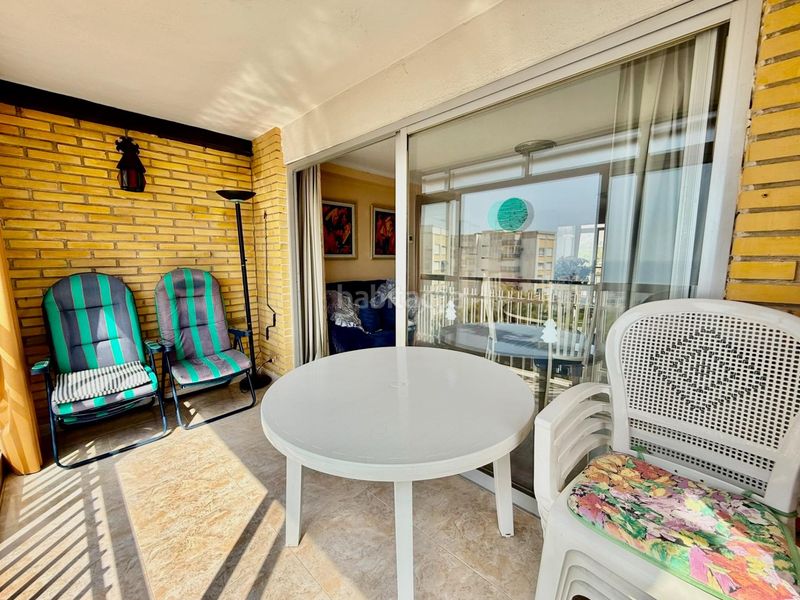 Foto 86cbf15c-669f-4922-ba9f-b1a8d42954fe. Apartament amb aparcament piscina a Foietes Benidorm