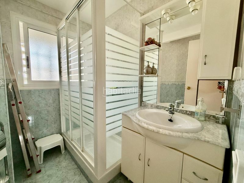 Foto 8e4f0ce0-4ff8-440b-bb47-95ba27e8d1e3. Apartament amb aparcament piscina a Foietes Benidorm