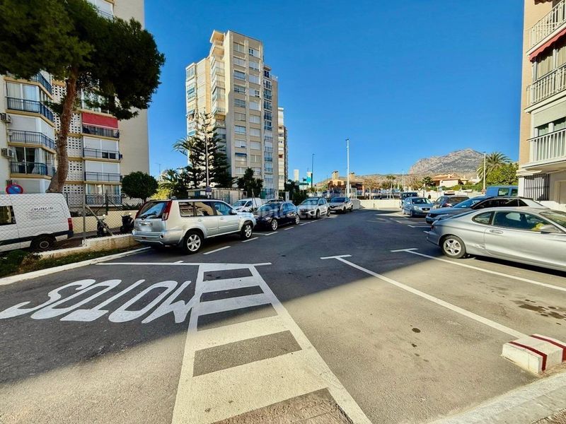 Foto 9292471d-8bd3-4ff2-8d4b-fca0683a9b5e. Apartament amb aparcament piscina a Foietes Benidorm