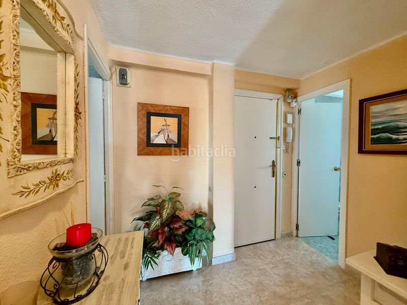 Foto a113f47b-ded8-4018-81a1-2658eac01e41. Apartament amb aparcament piscina a Foietes Benidorm