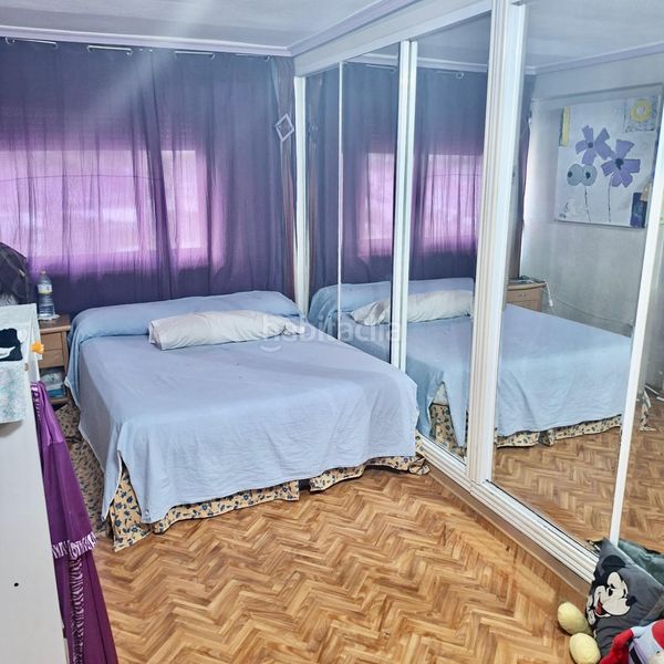 Foto 5361feb1-d67b-4473-b456-b1bc677c9ab5. Apartament amb aparcament a Juzgados - Plaza de Toros Benidorm