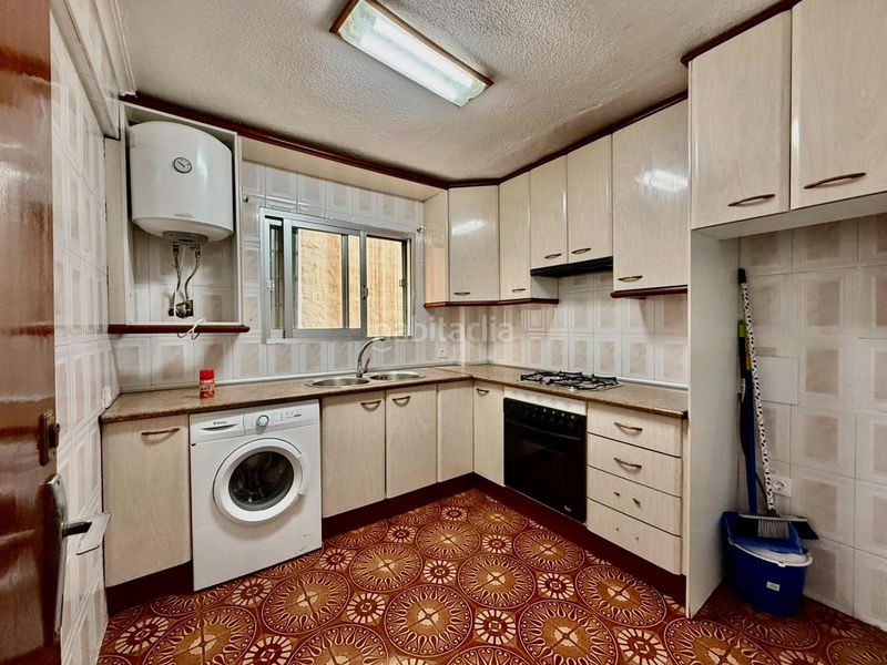Foto f60f6a92-fc7c-4ad1-9b59-7805282bf0ff. Apartament a Centro Urbano Benidorm