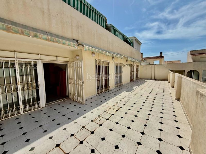 Foto 48f33d3c-bbfb-4d5c-9660-a8c3de09da1e. Apartament amb aparcament a Centro Urbano Benidorm