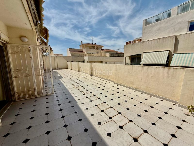 Foto 6e0a969a-ec06-4f4e-8ba4-7d66f6868ec0. Apartament amb aparcament a Centro Urbano Benidorm