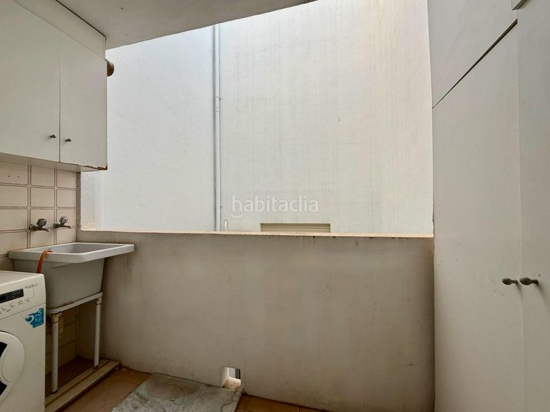 Foto a1a061a8-a3b8-4823-a60c-5b0331df354b. Apartament amb aparcament a Centro Urbano Benidorm
