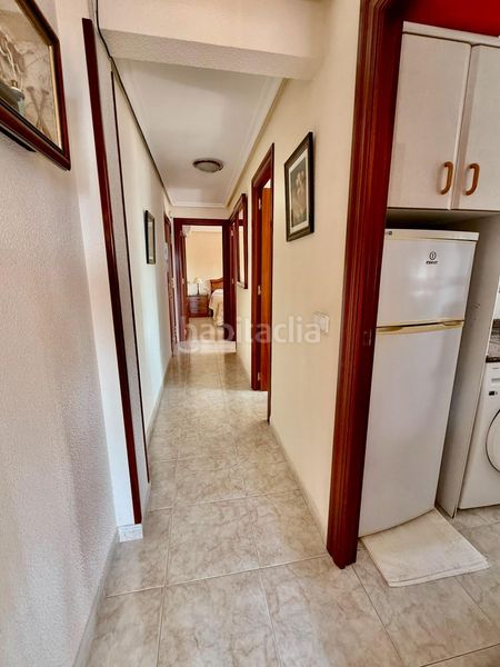 Foto ba6481a8-7556-4546-a8e4-cfb90ca51dda. Apartament amb aparcament a Playa Poniente Benidorm