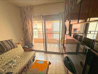 Piccolo appartamento in Centro Urbano. Gran oportunidad! apartamento de 3 dormitorios en pleno centro d